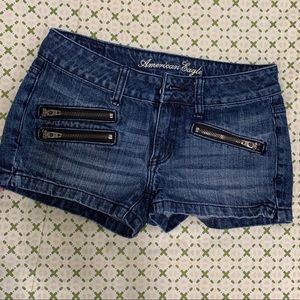 SOLD!! American eagle shorts
